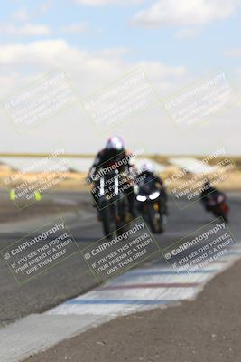 media/Nov-03-2024-TrackDaz (Sun) [[44580f4982]]/B Group/1220pm (Wheelie Bump)/